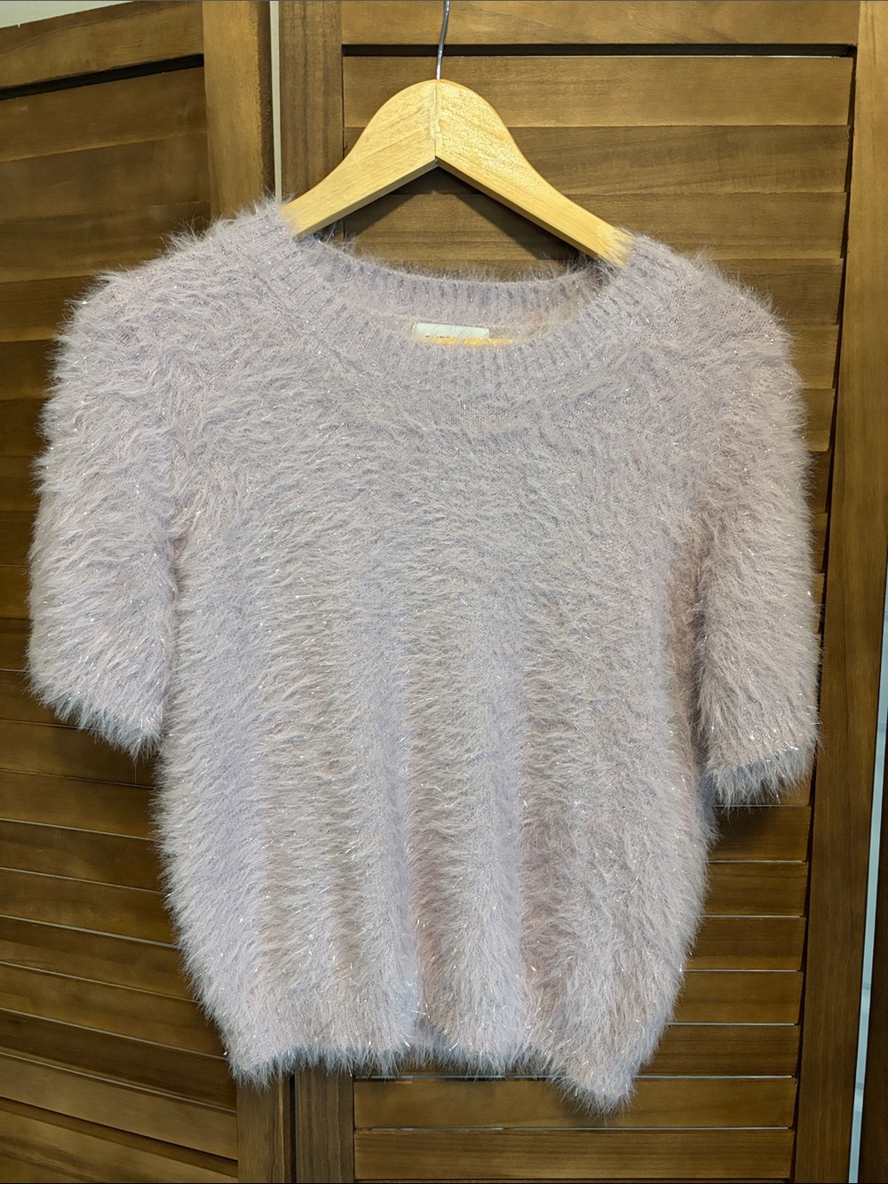 Evereve Fuzzy Short-Sleeve Crew Sweater in Pale Lilac Silver Shimmer